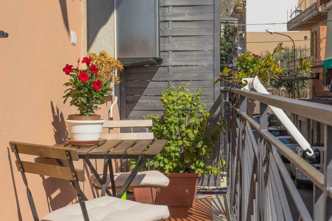 Casa Amica Apartment Giardini Naxos Ngoại thất bức ảnh