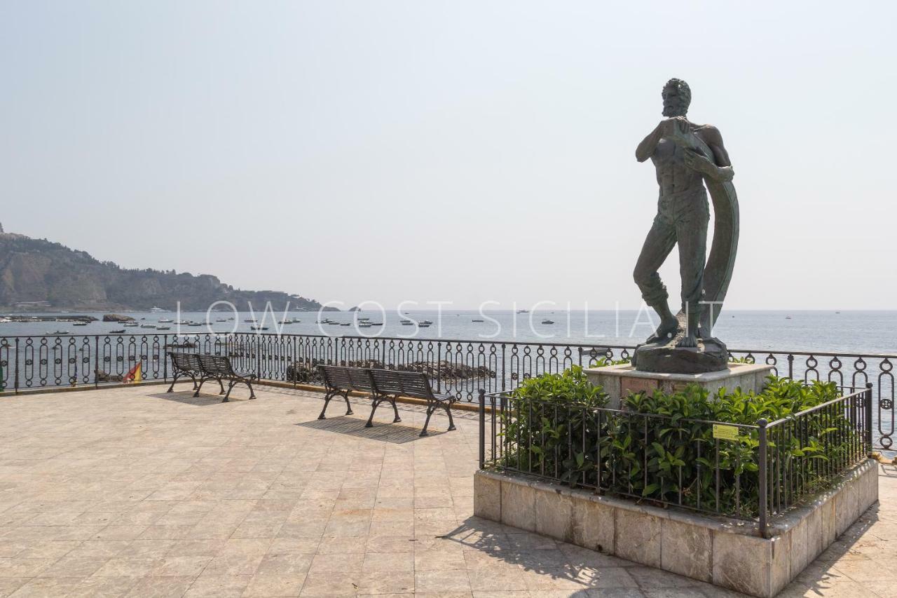 Casa Amica Apartment Giardini Naxos Ngoại thất bức ảnh